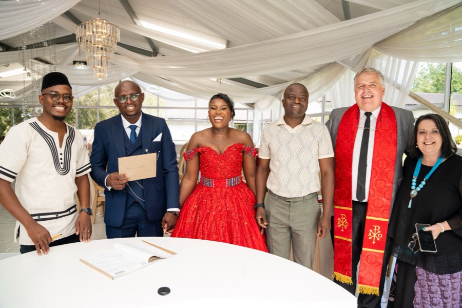 Wedding ceremony by Dr. Gerrit Rademeyer in Citrusdal