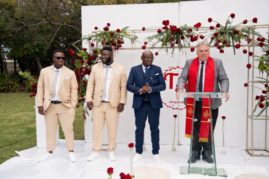 Wedding ceremony by Dr. Gerrit Rademeyer in Citrusdal